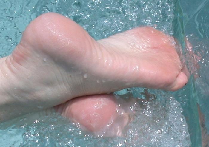 hvordan å myke huden på hælene